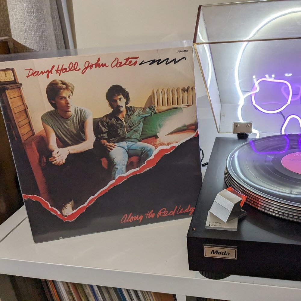 Daryl Hall and John Oates - Along the Red Ledge - 1978 Vinyl LP